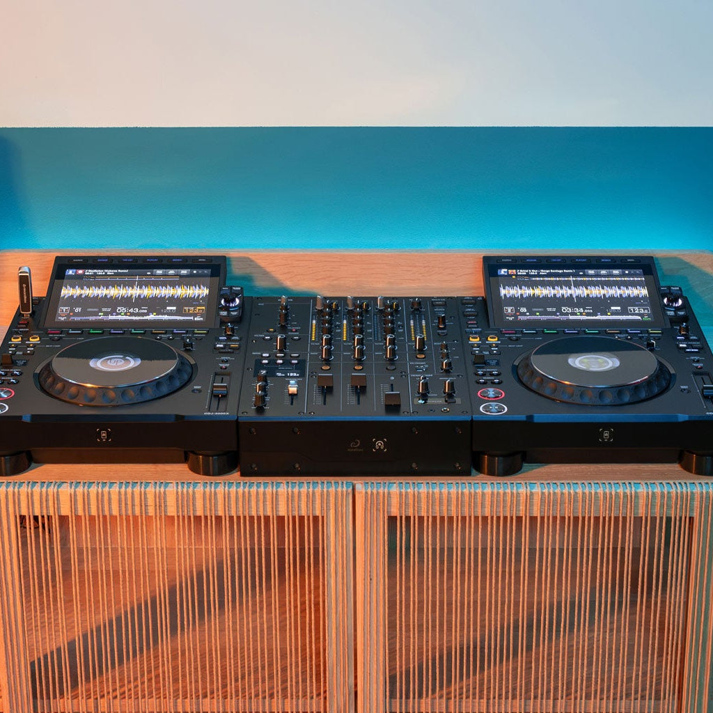 AlphaTheta DJM-V5: Professional 4-Band EQ Club DJ Mixer