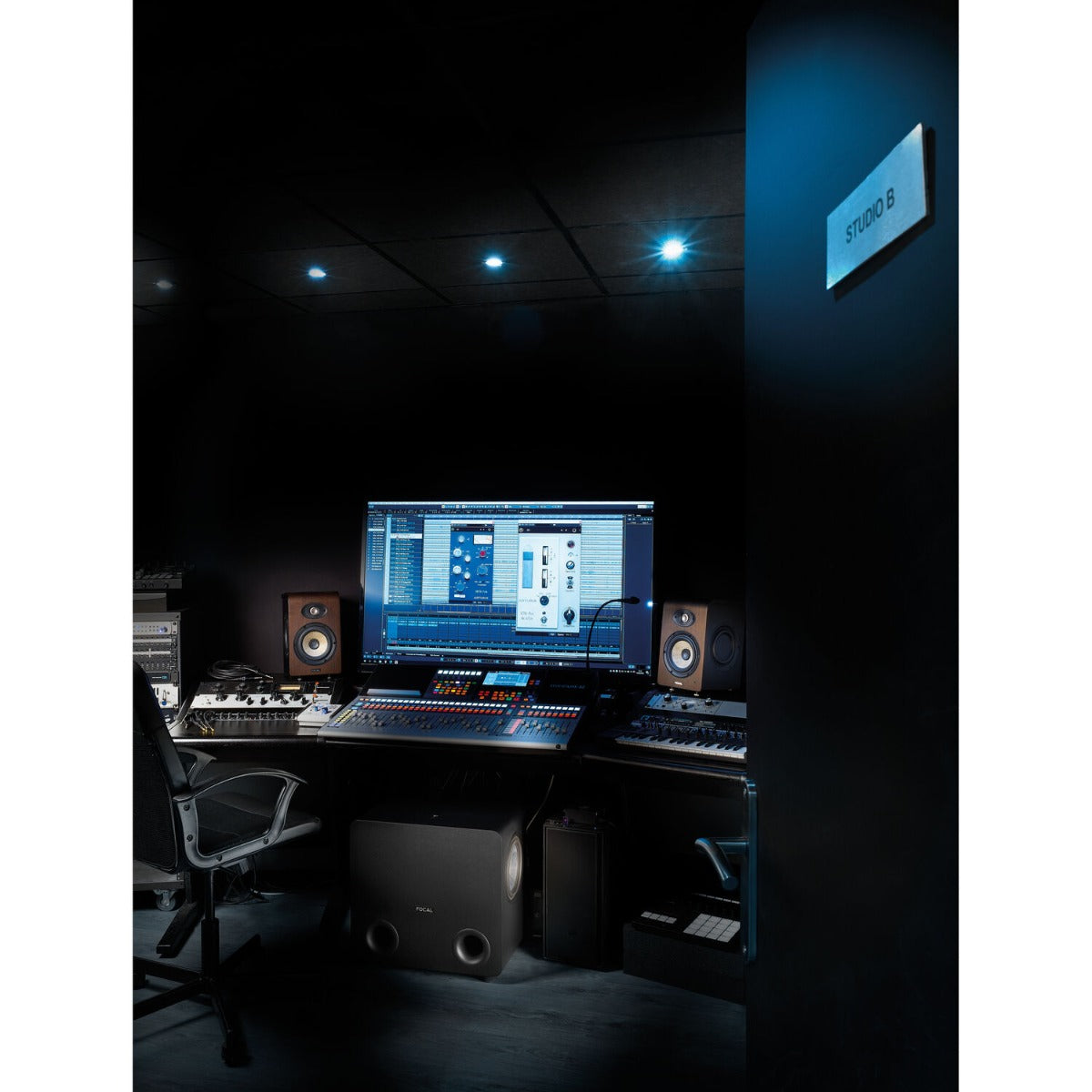 Focal Sub One subwoofer for Evo Series, compact car audio subwoofer with sleek black design, high-performance audio component.