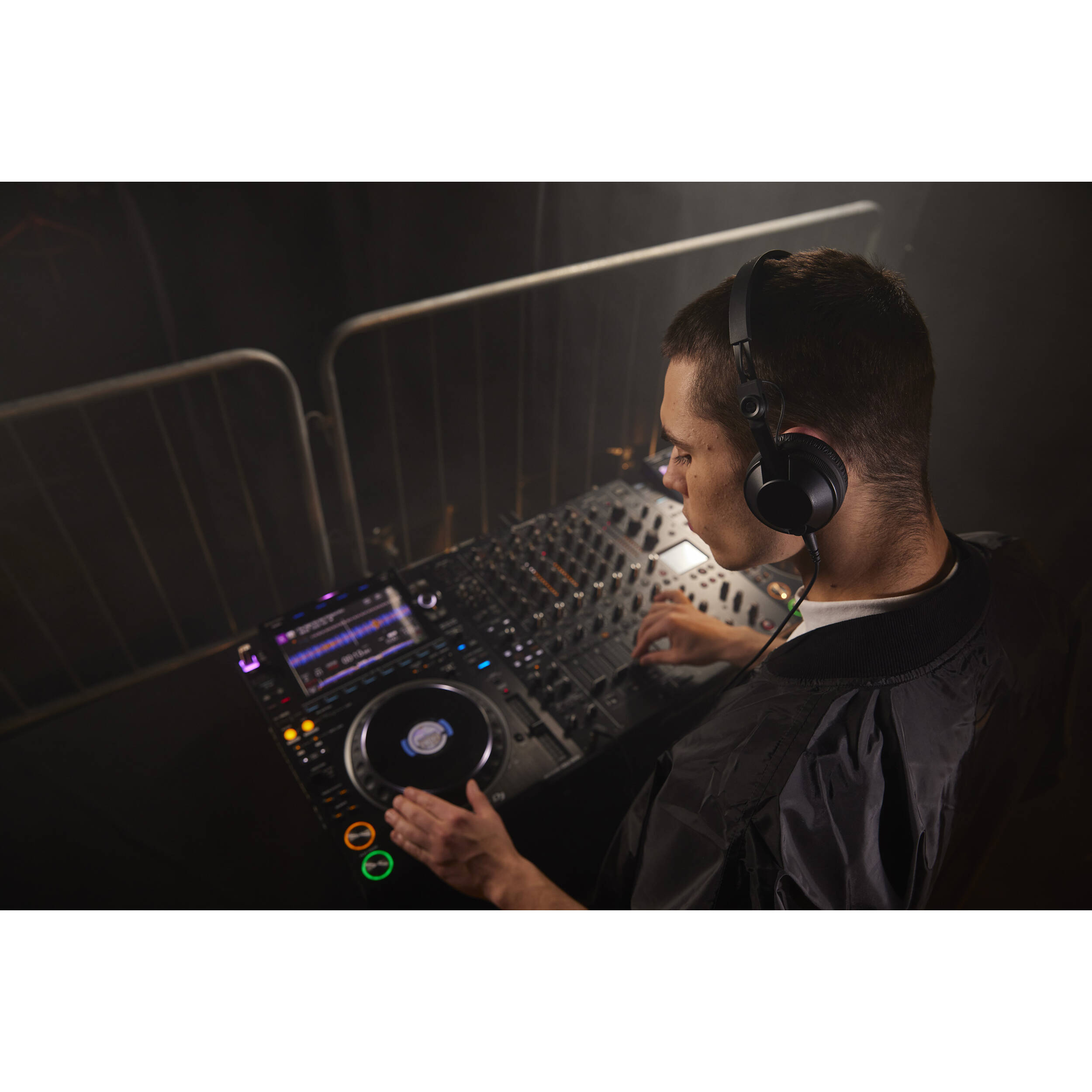 Pioneer HDJ-CX - Soundium