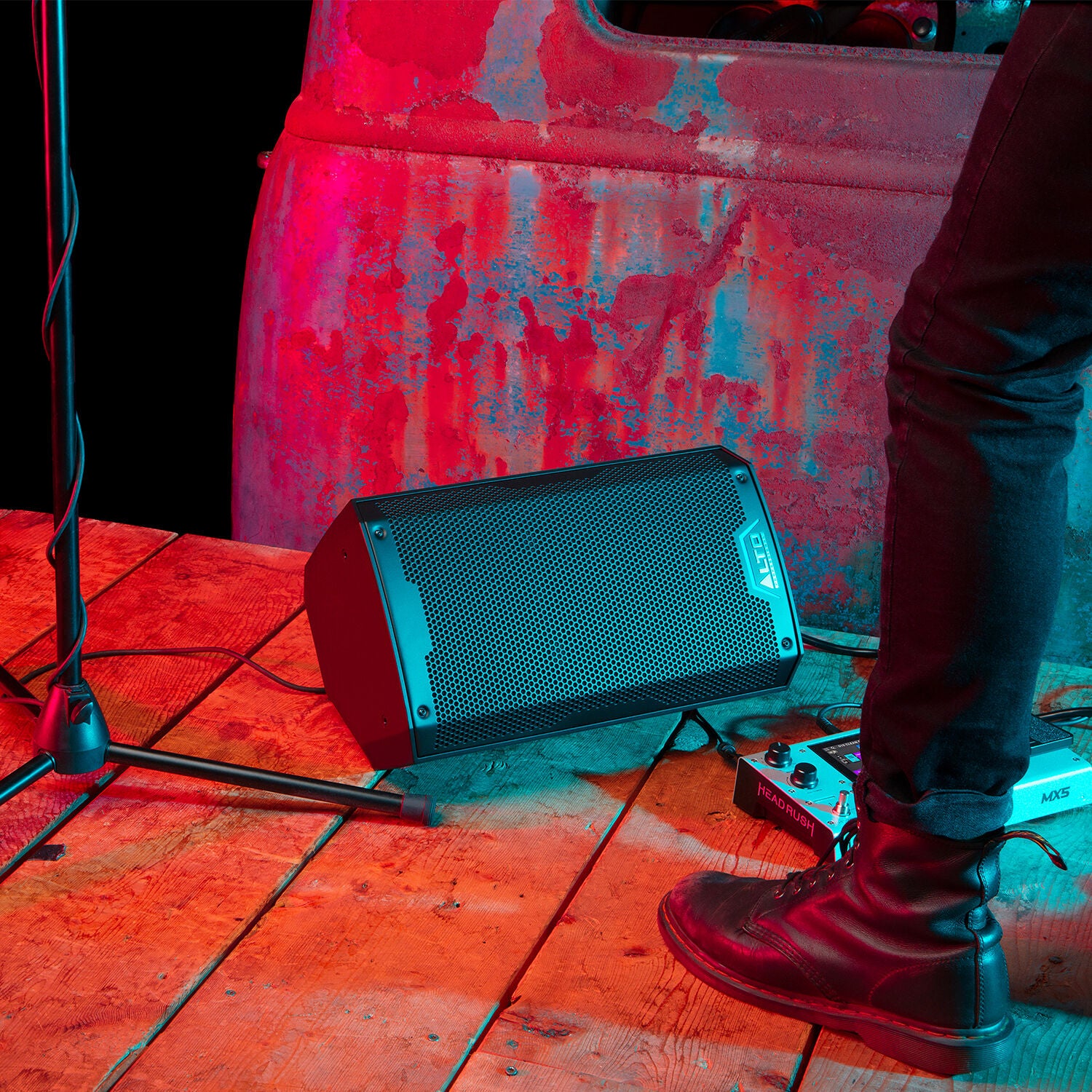 Alto Professional TS408 PA speaker with black enclosure, front grille, and control panel, designed for live sound applications.