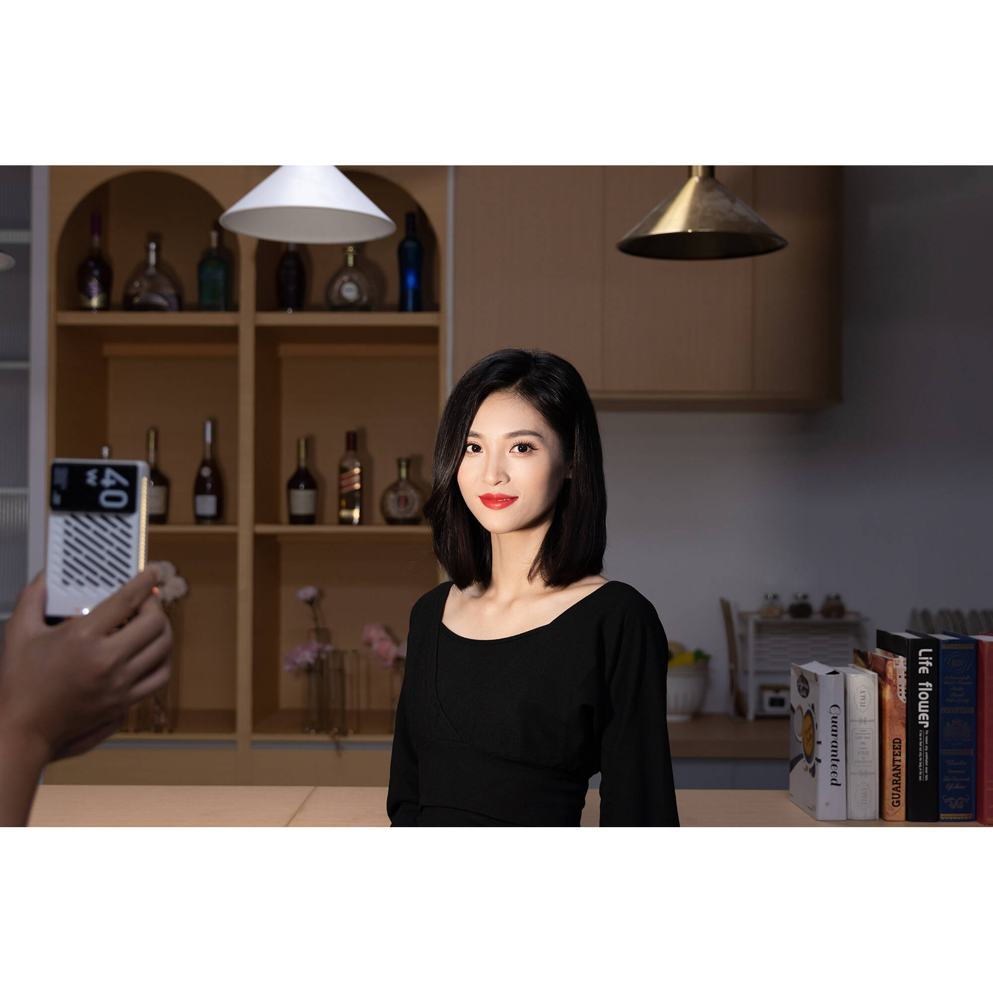 Zhiyun Fiveray M40 bi-color LED light panel with adjustable brightness and color temperature for photography and videography.