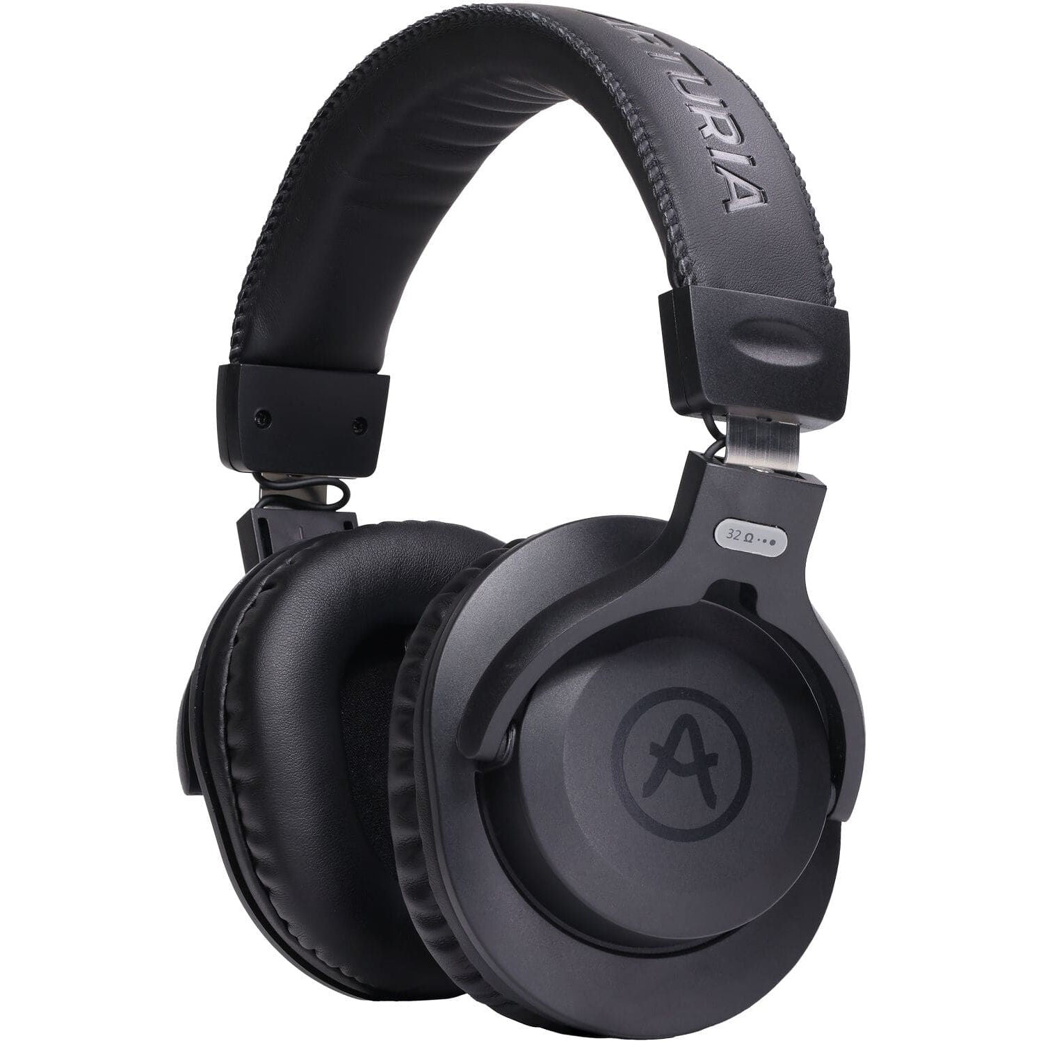 Arturia MiniFuse Recording Pack studio bundle with audio interface, headphones, and accessories for music production.