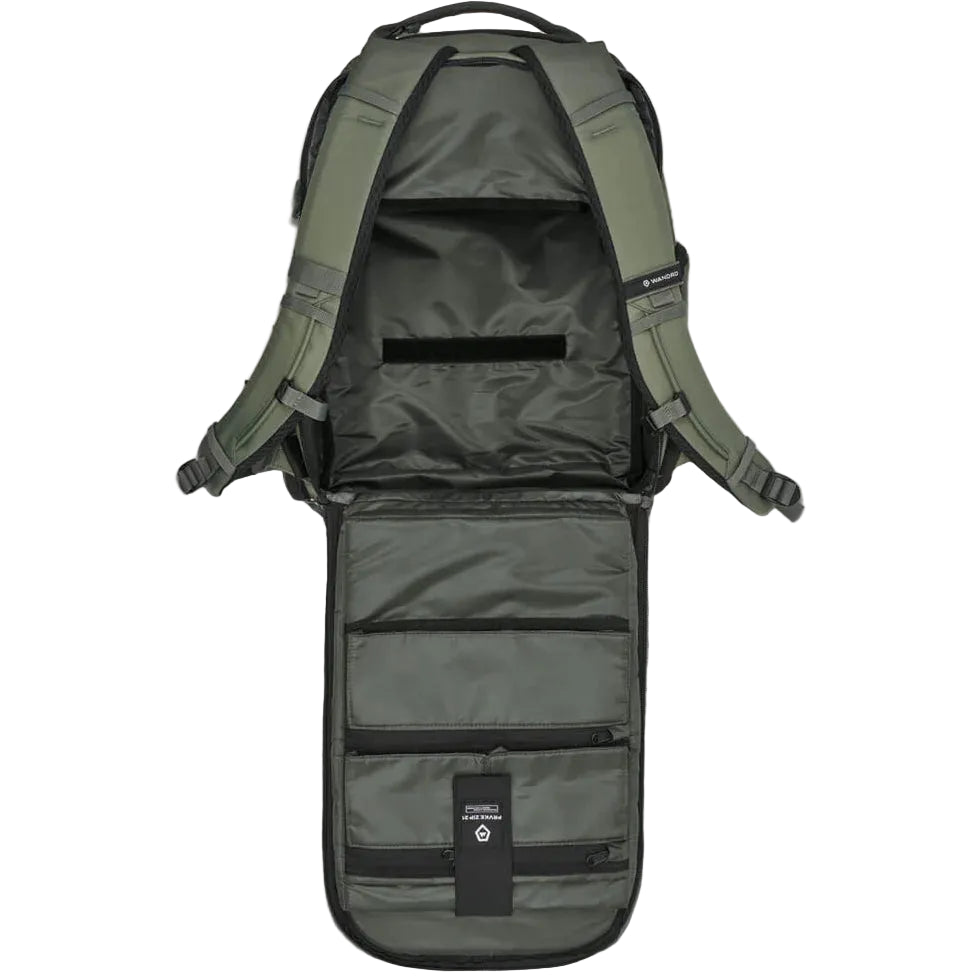 Wandrd Prvke Zip video equipment bag in Wasatch Green with divider, designed for photographers and videographers.