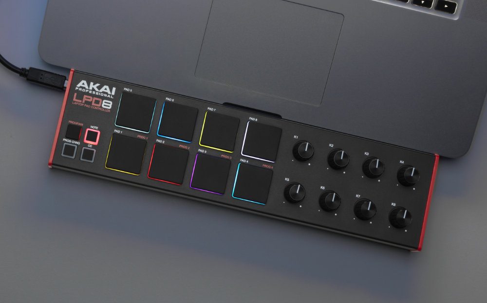 Akai Professional LPD8 MK2 MIDI controller