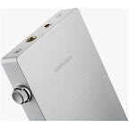 Astell&Kern PD5 top view with 3.5mm and 4.4mm balanced outputs