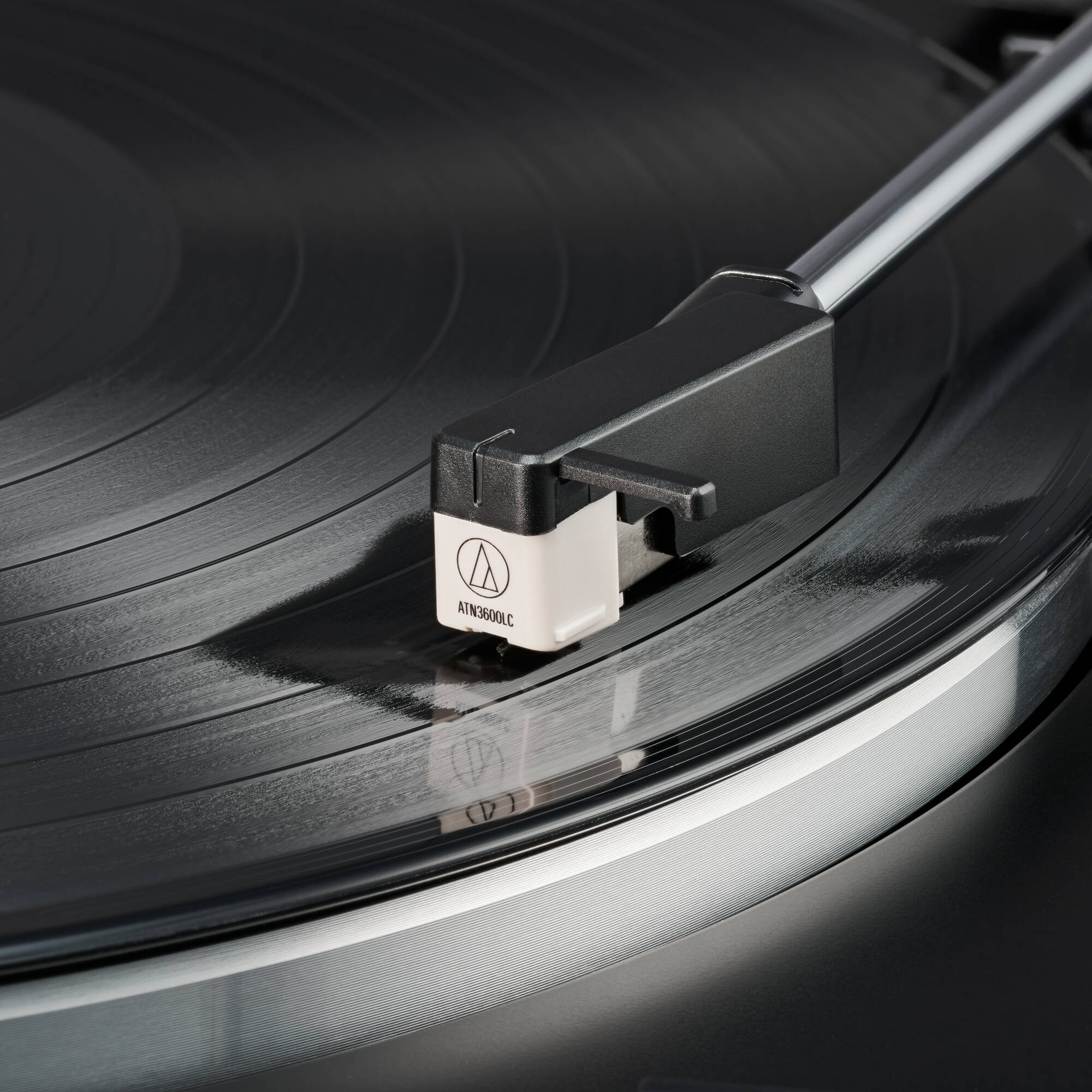 Audio-Technica ATN3600LC turntable stylus, in white