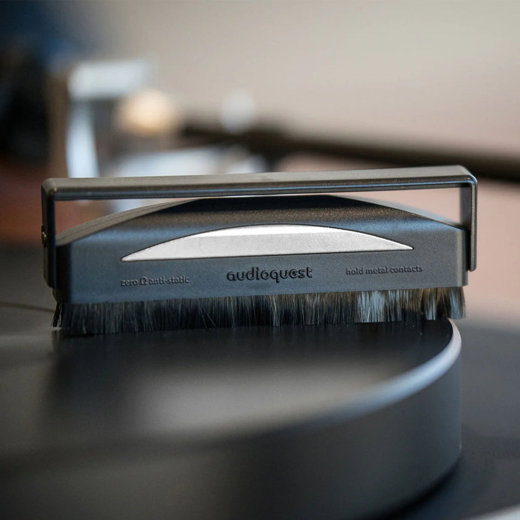 AudioQuest Silver Anti-Static Brush, detail view.