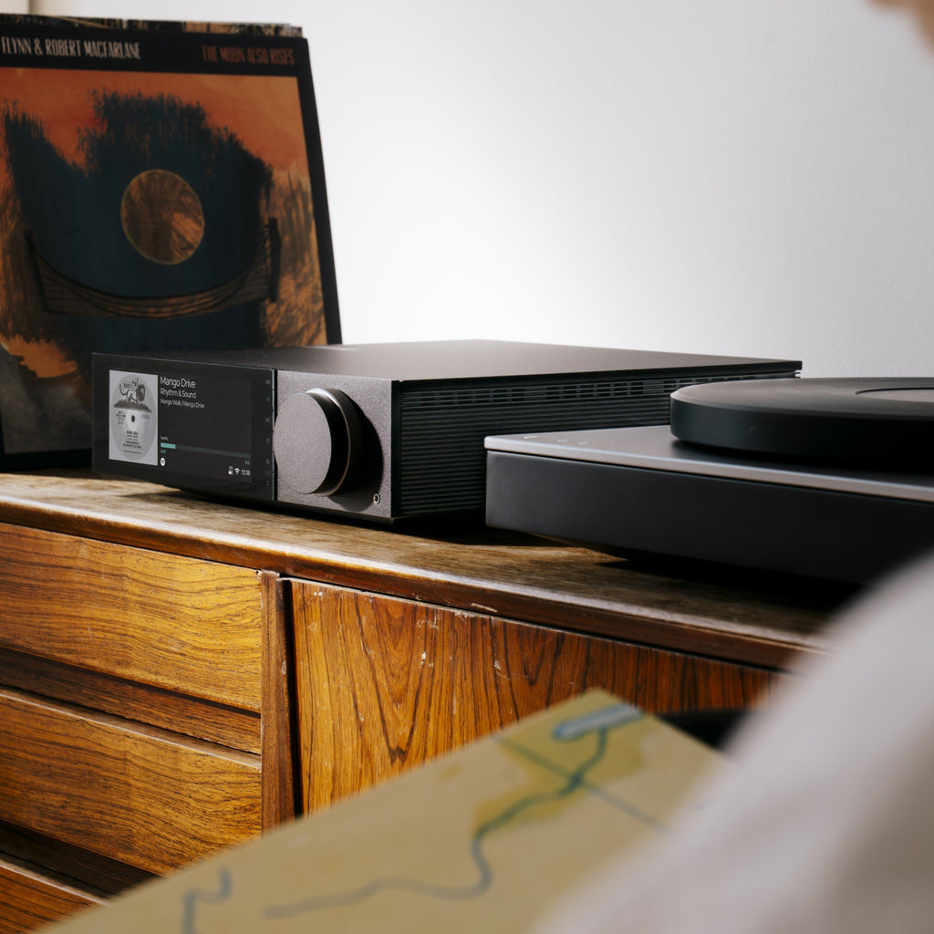 Cambridge Audio Evo 150 SE network music streamer, front view