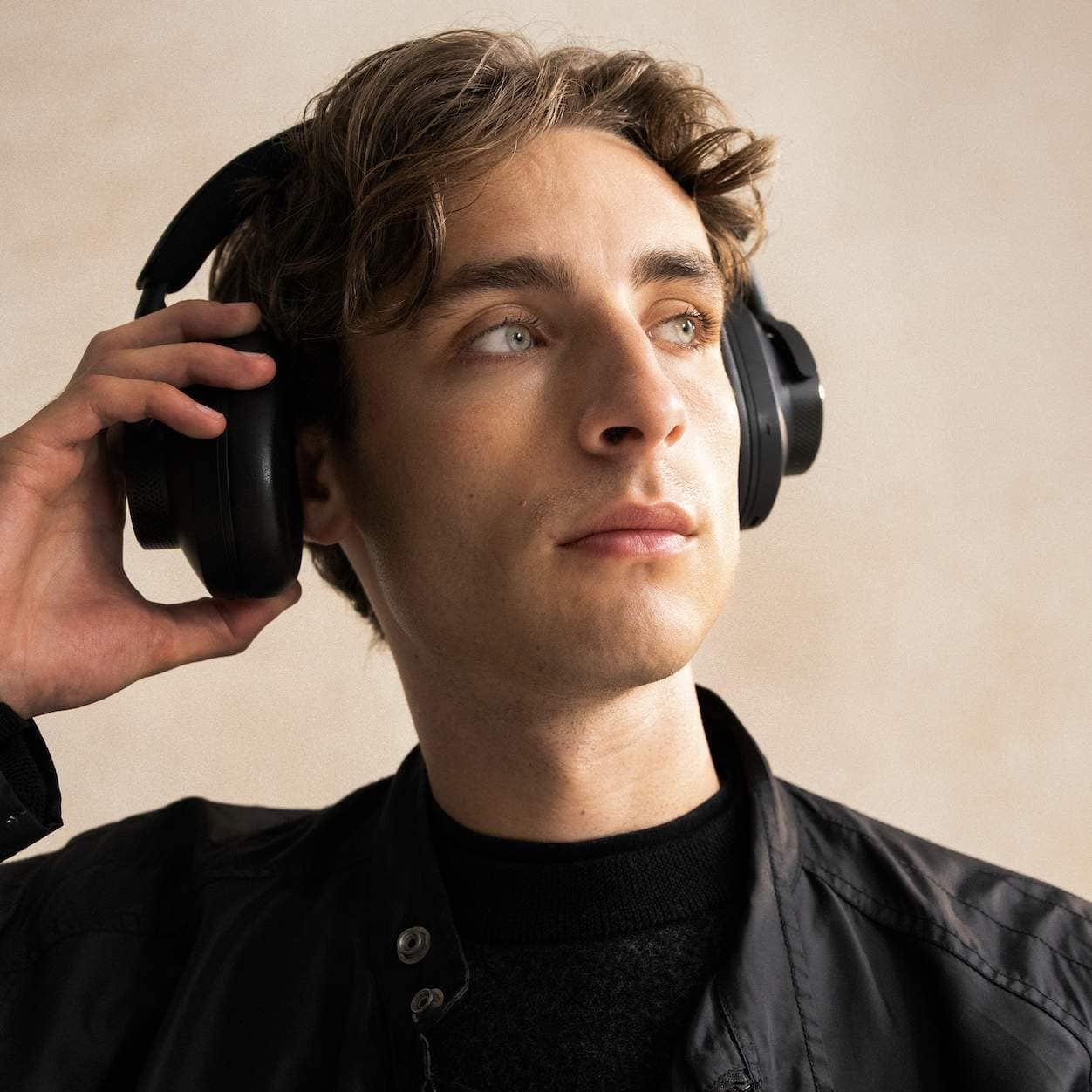 Cambridge Audio Melomania P100 SE over-ear wireless headphones