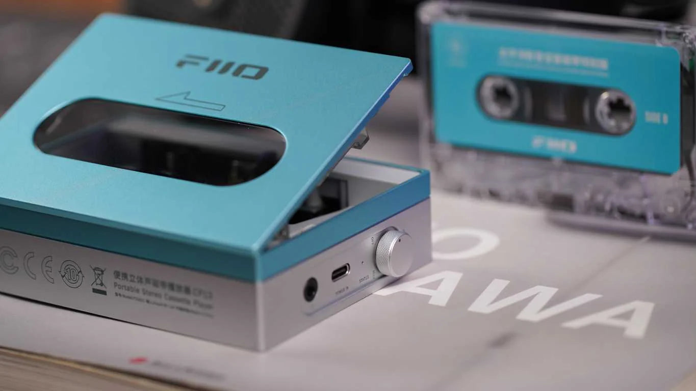 FiiO CP13 portable music player in black