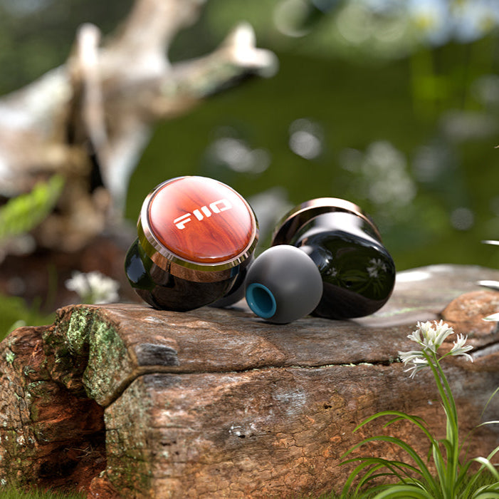 FiiO FP3 wired in-ear monitors, black.