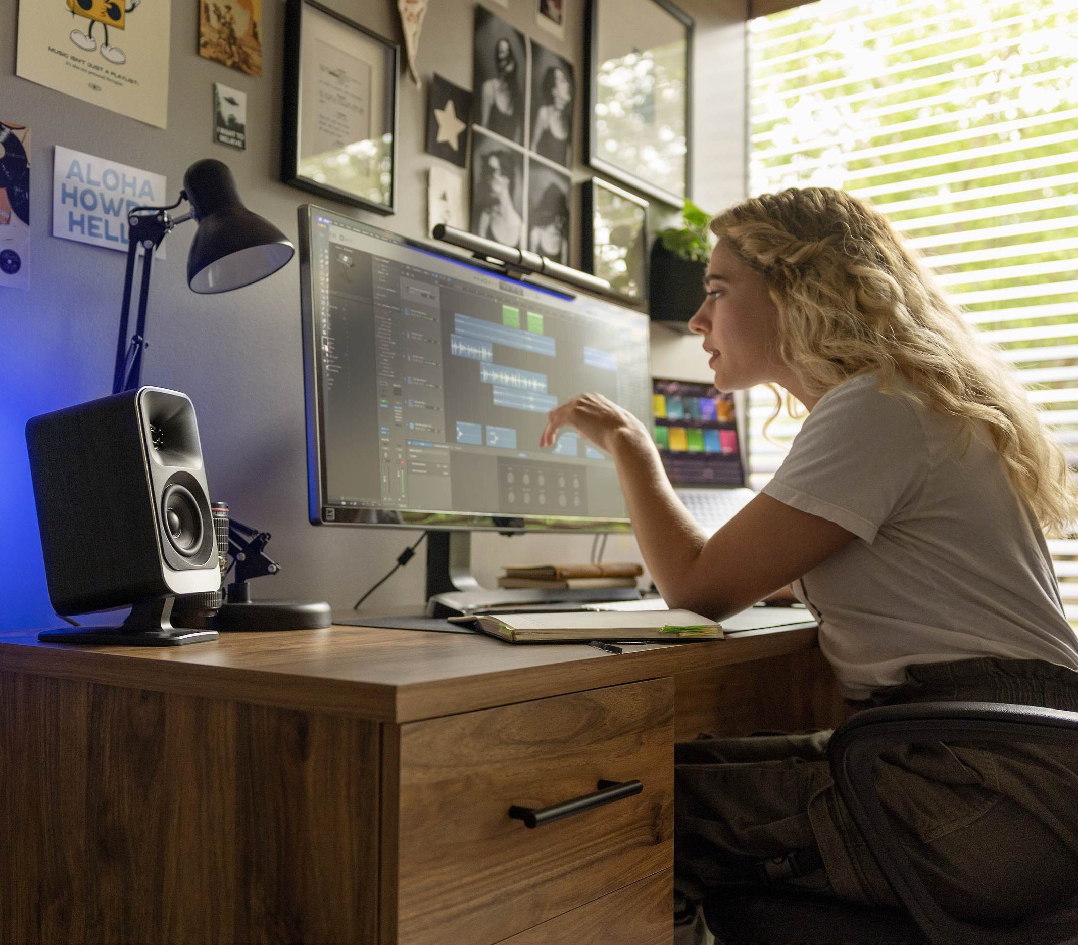Klipsch ProMedia Lumina desktop speakers with sleek black design and compact size, ideal for high-quality computer audio.