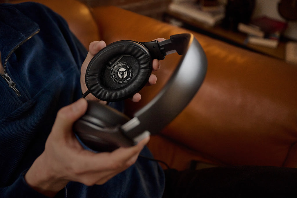 Sennheiser HD 620S headphones with open-back design and over-ear cups, displayed on a neutral background.