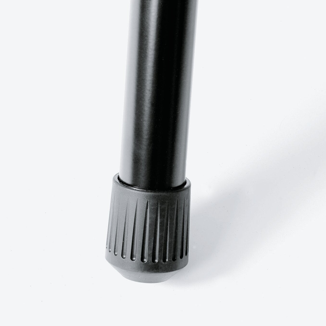 K&M 21435, pa speaker stands, lifestyle