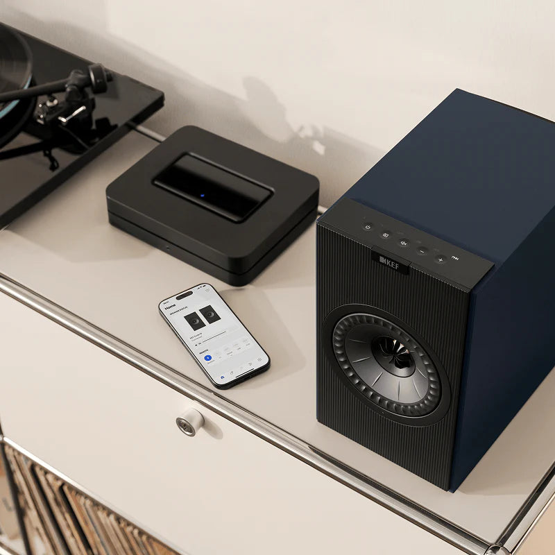 KEF Coda W active bookshelf speakers, detail view.
