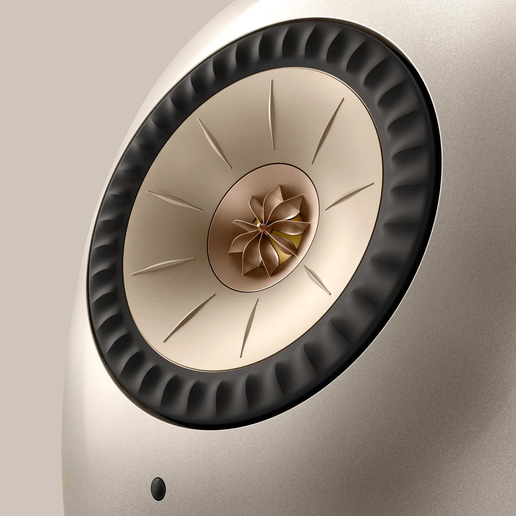 KEF LS Luxe 12th generation Uni-Q driver array close-up detail