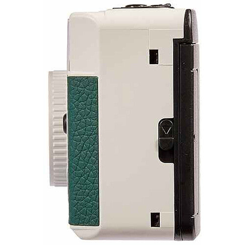 Kodak Ultra F9 Reusable Camera, detail view.