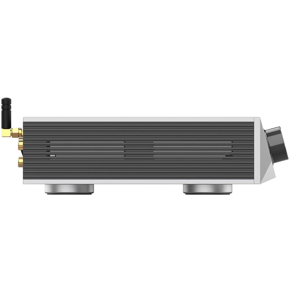Luxsin X9 headphone amplifiers and dacs, lifestyle