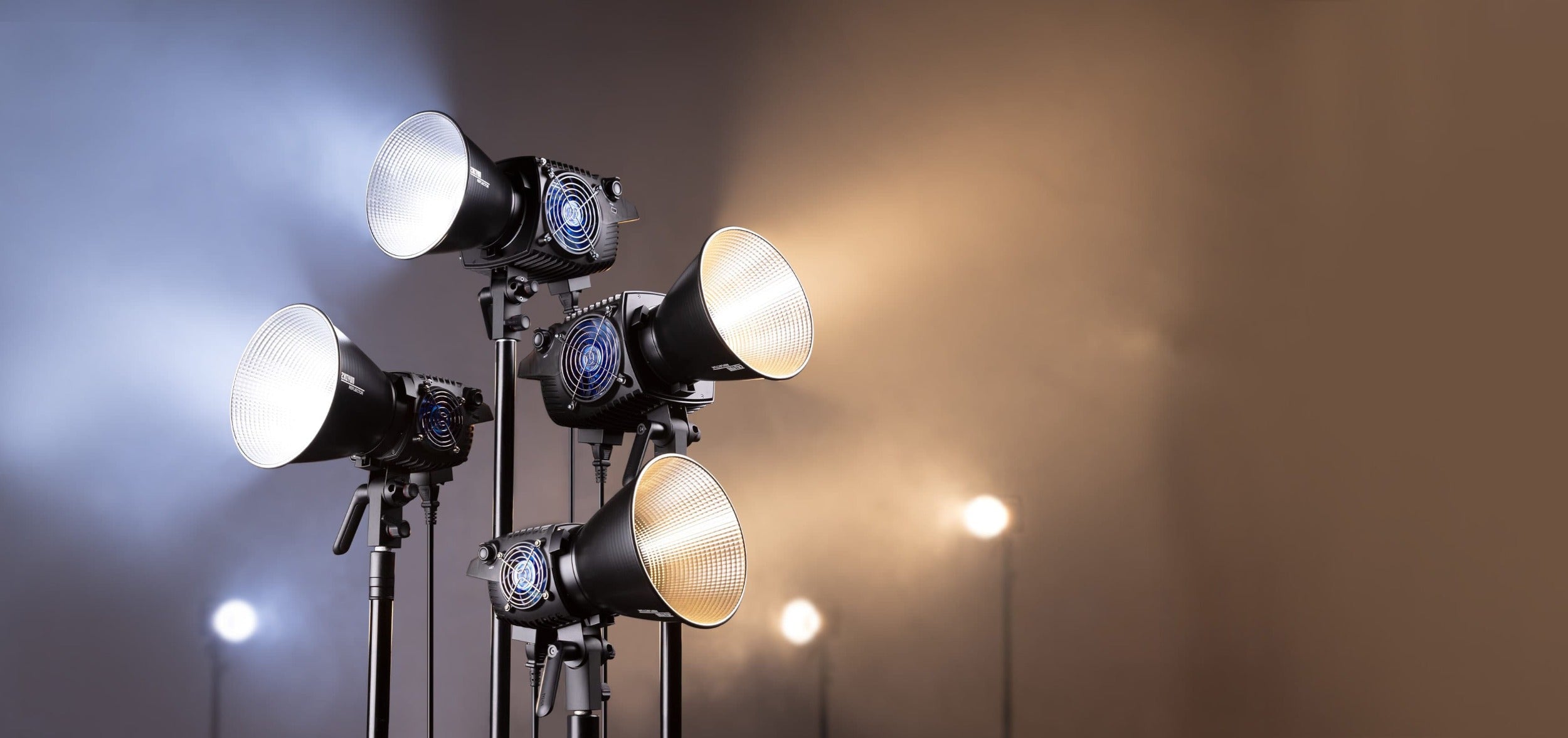 Zhiyun Molus B300