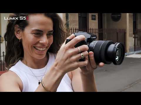 Panasonic Lumix S5M2 20-60mm Kit