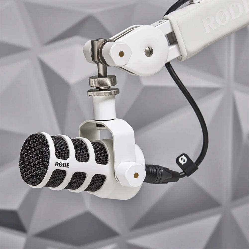 Rode PodMic dynamic microphone in black