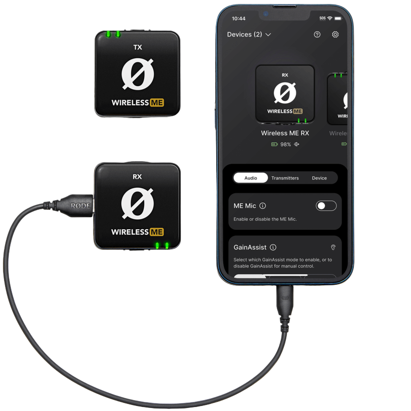 Rode Wireless ME Dual creator wireless microphone system connected to phone with Central app display on screen.
