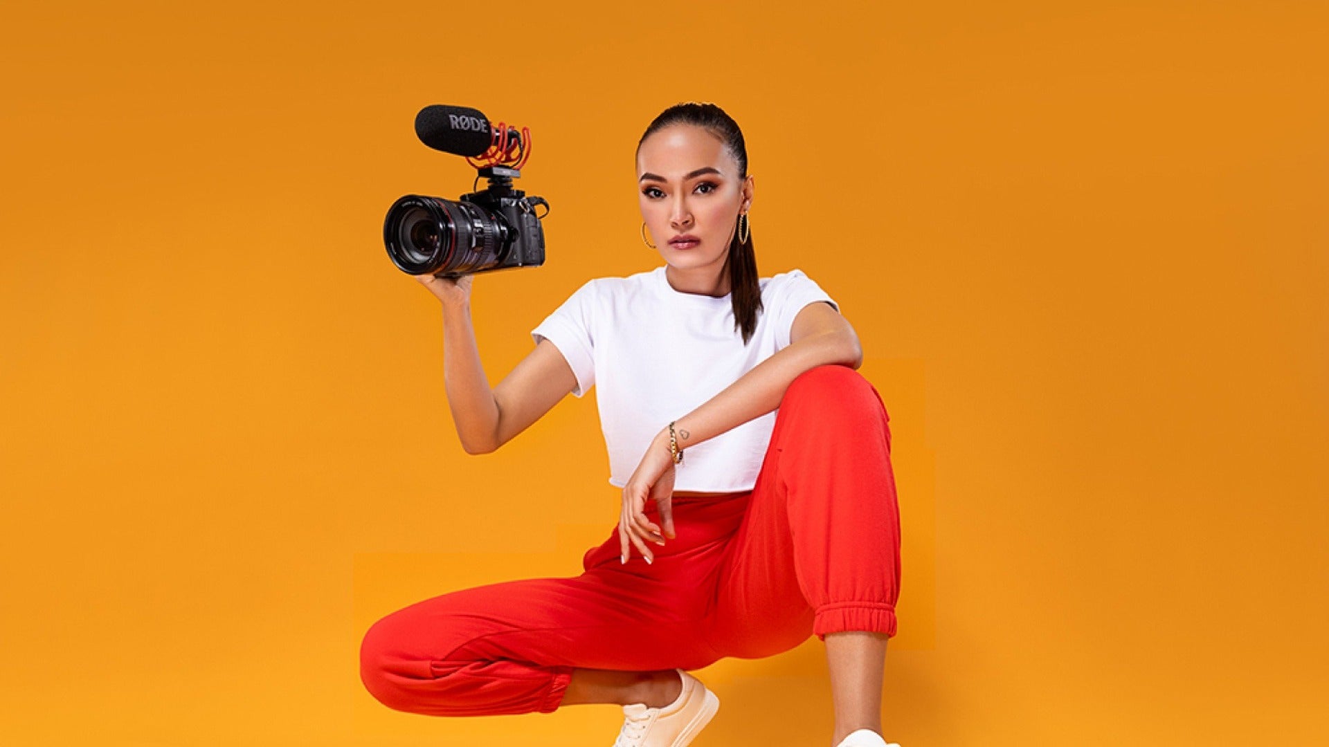 Rode VideoMic Go II shotgun microphones, lifestyle shot