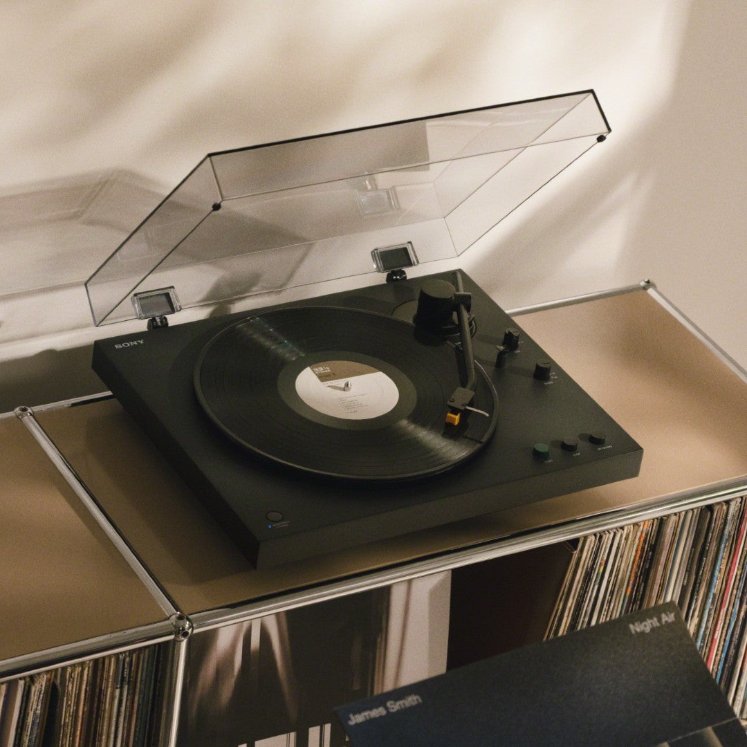 Sony PS-LX5BT turntables, lifestyle
