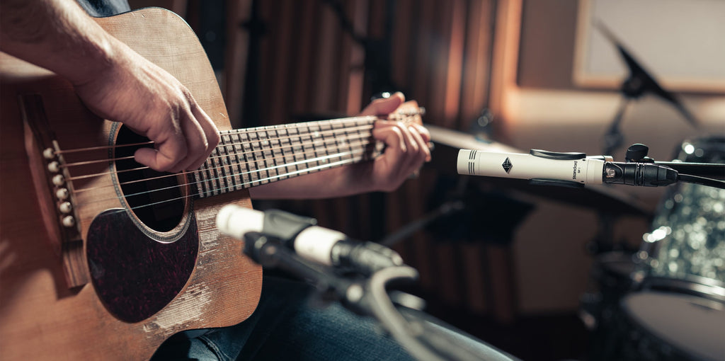 Universal Audio SP-1 condenser microphone with sleek design and professional audio quality, ideal for studio recording.