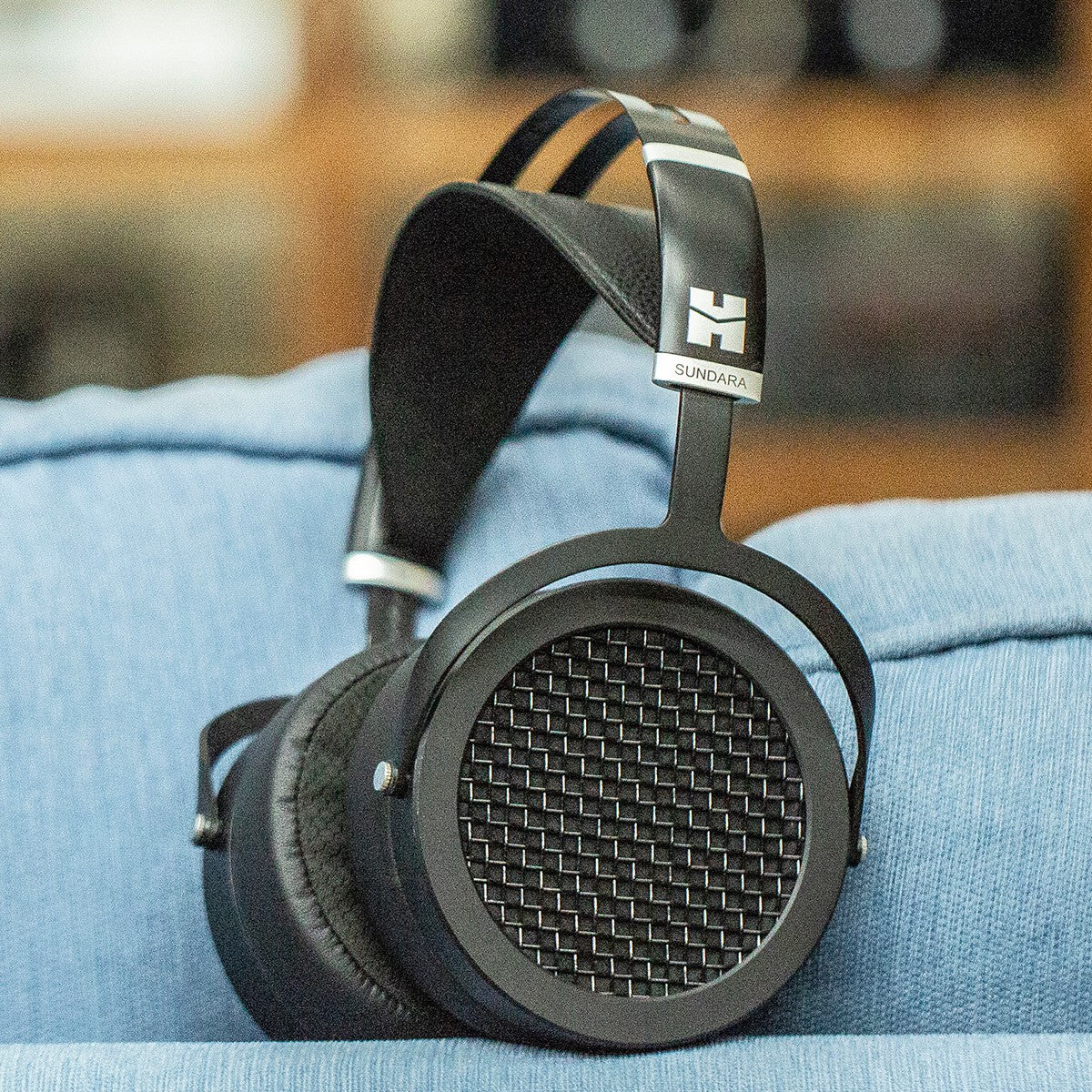 HiFiMAN Sundara wired headphones with open-back design, featuring large drivers and comfortable ear cups for high-fidelity audio.