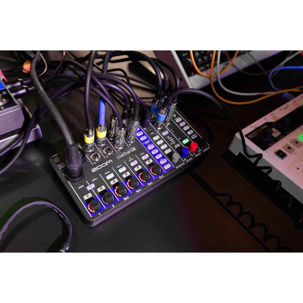 Zoom LiveTrak L-6 digital mixer, view 8