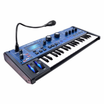 Novation MiniNova